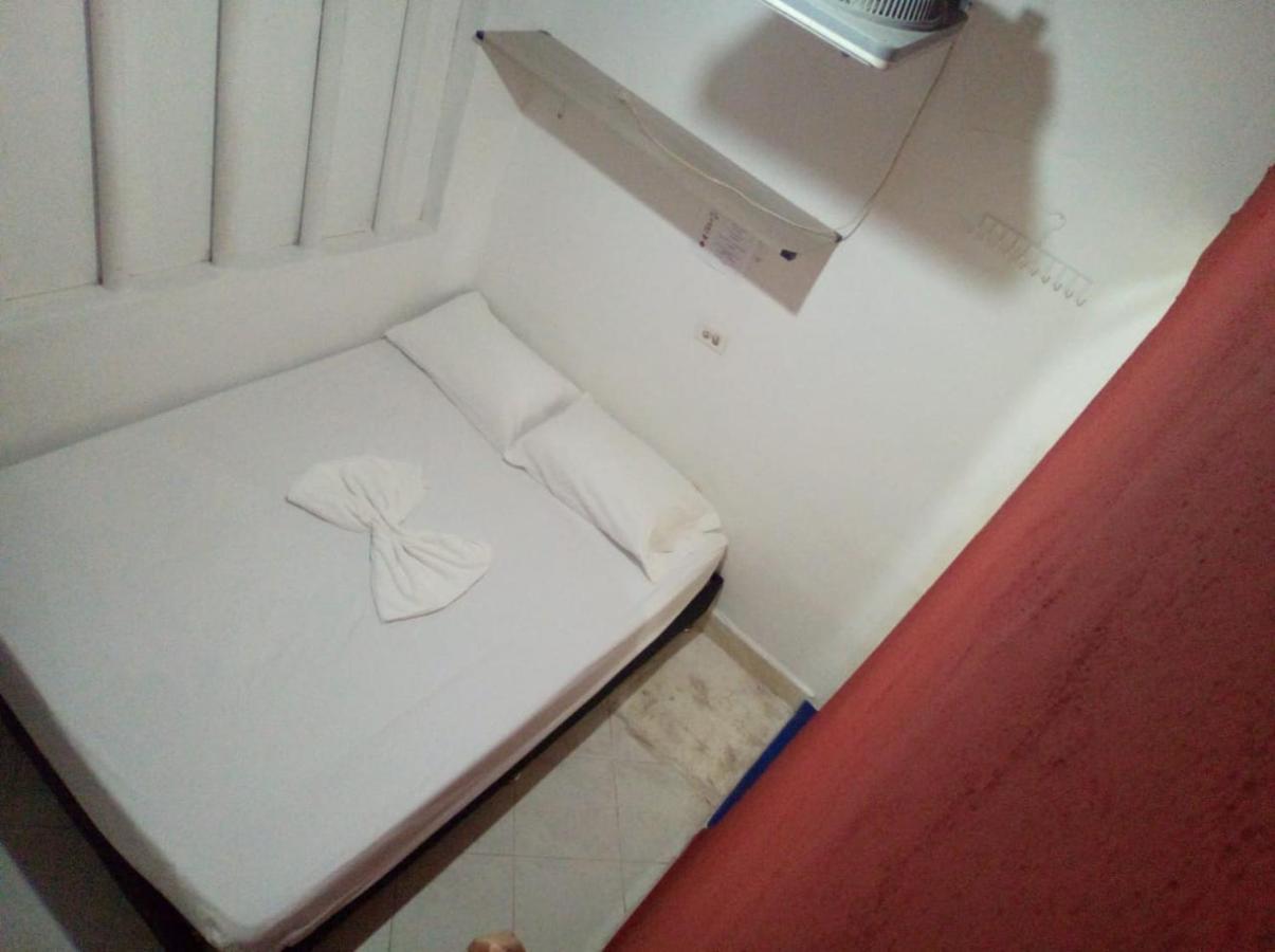 Hostal Sarita Villavieja Eksteriør billede